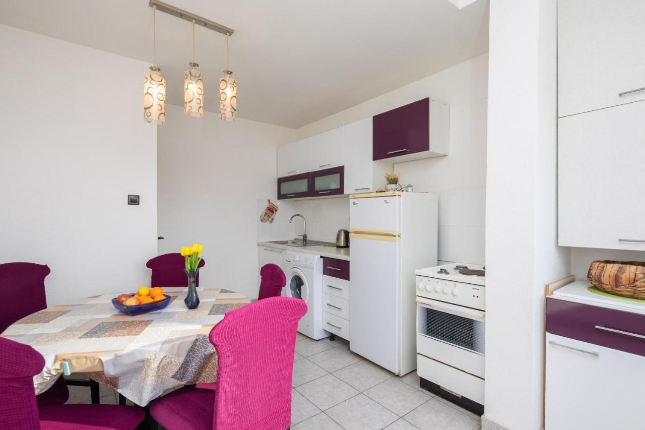 Edita - Apartment In Town Centre Makarska Extérieur photo