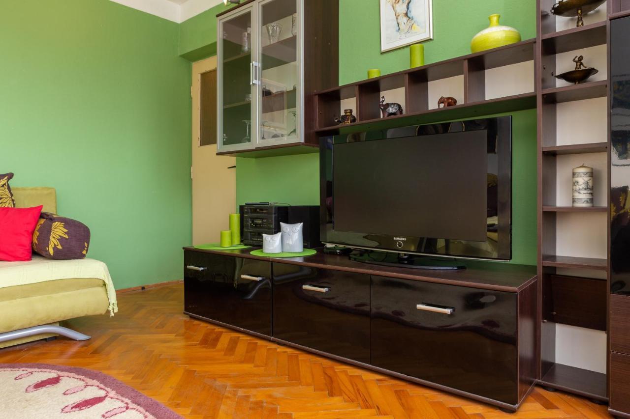 Edita - Apartment In Town Centre Makarska Extérieur photo