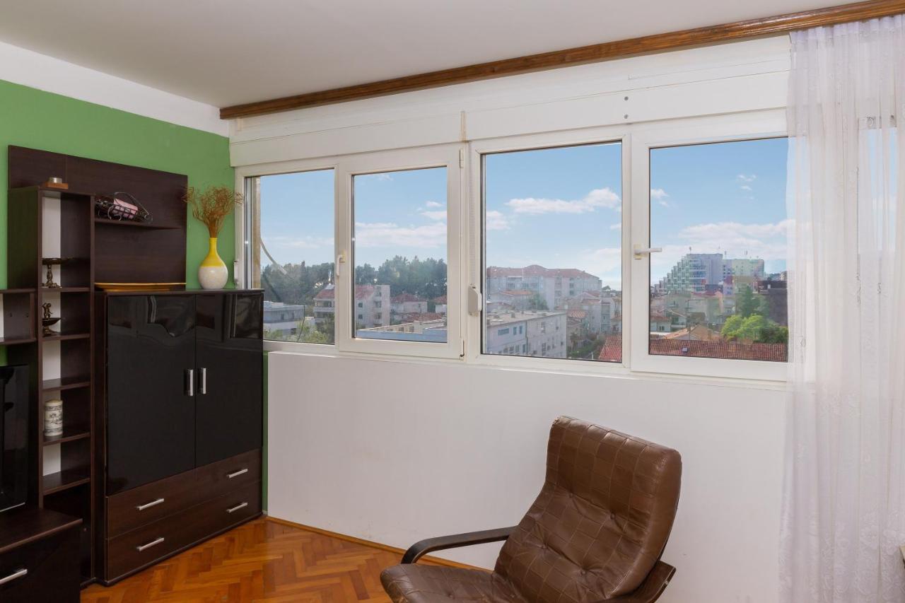 Edita - Apartment In Town Centre Makarska Extérieur photo
